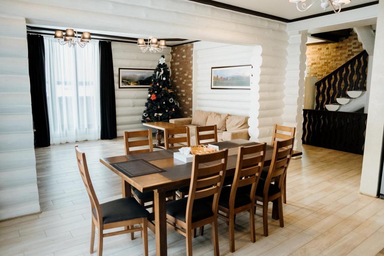 Westhills Cottage Town & Spa Буковел Екстериор снимка